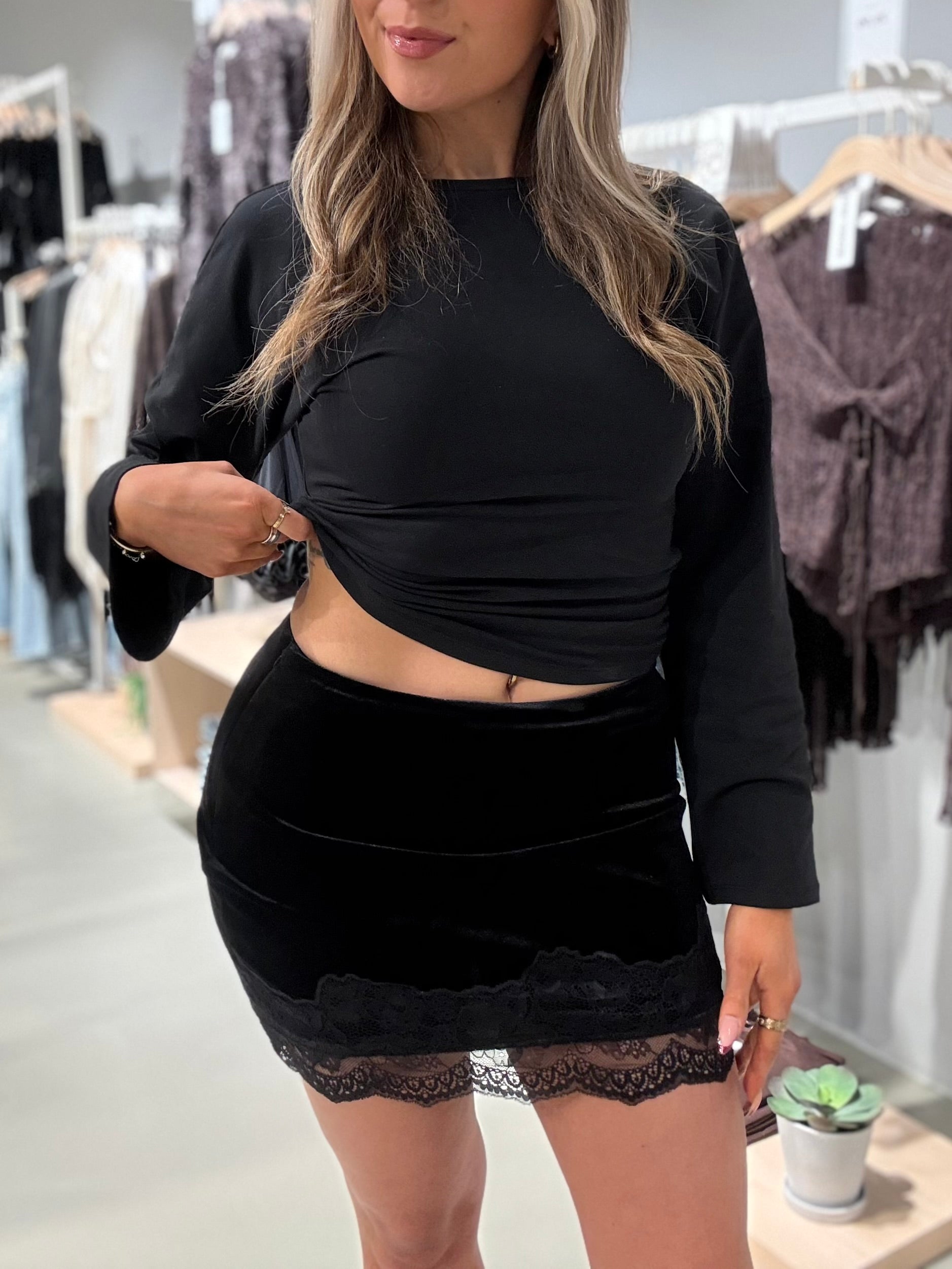 NMALMA Short Skirt - Black